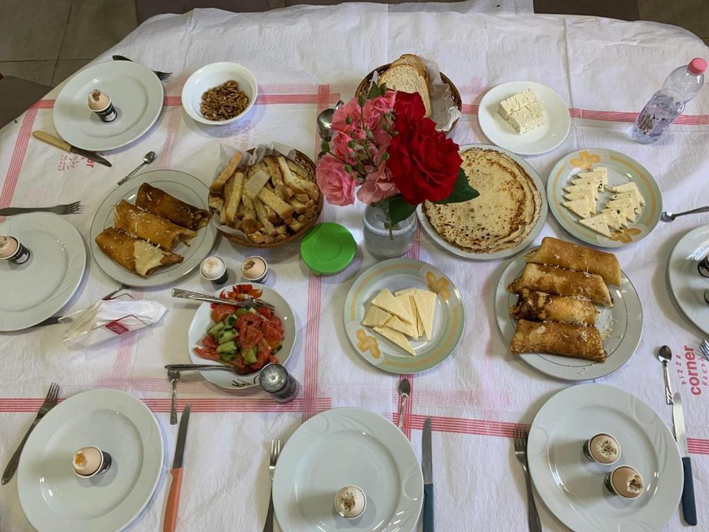 Erseke Hotel Devi מראה חיצוני תמונה